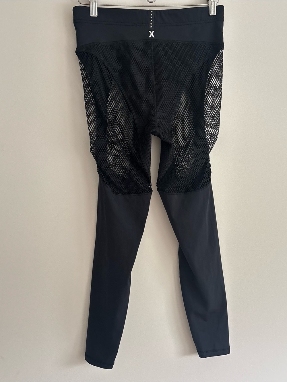 Savage X Fenty pin up Black fishnet Cutout leggings size large - Picture 4 of 7